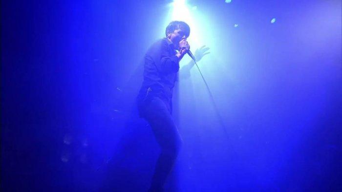 berikut-chord-kunci-gitar-termudah-dan-link-download-lagu-beautiful-ones-oleh-suede.jpg