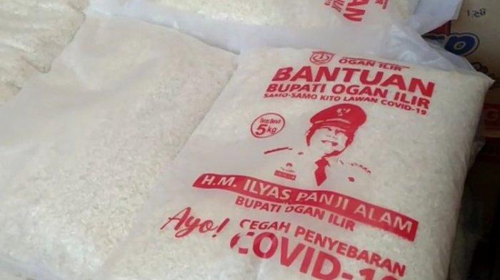 Beras dengan kemasan 5 Kg terdapat wajah Bupati Ogan Ilir Ilyas Panji Alam membuat heboh warga di media sosial karena dianggap mencuri start. Ilyas Panji Alam sendiri merupakan calon bupati petahana.
