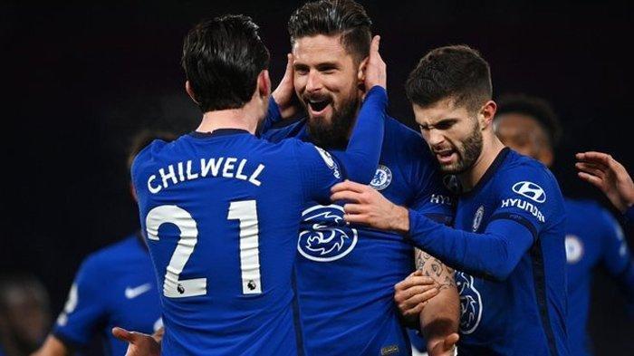 Penyerang Chelsea, Olivier Giroud saat merayakan gol yang dicetaknya di Liga Inggris melawan Aston Villa, Selassa (29/12/2020)