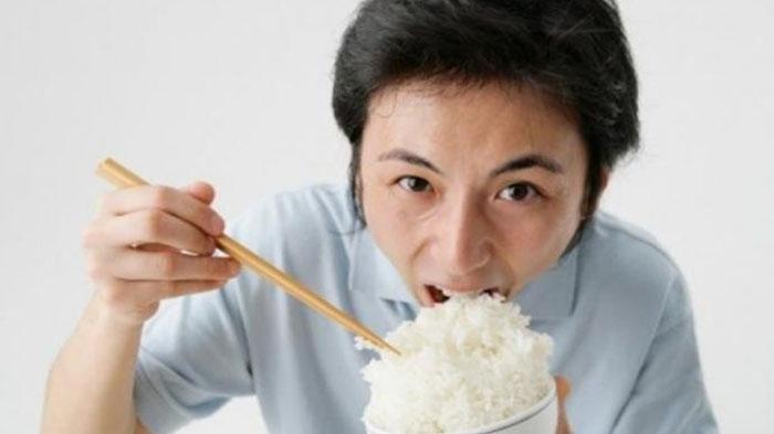 ilustrasi-makan-nasi-putih.jpg