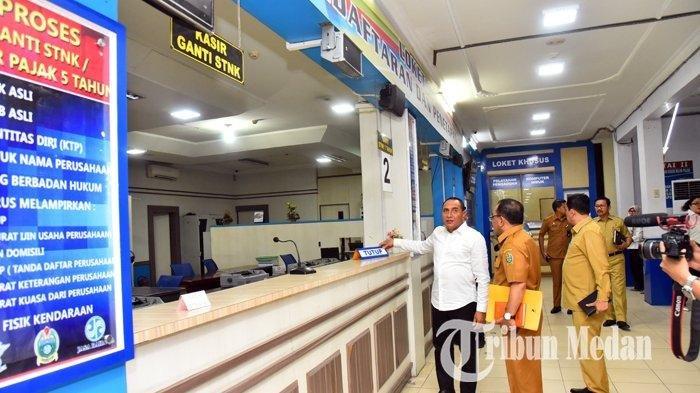 Ilustrasi kantor samsat. Pembebasan denda pajak kendaraan bermotor kembali diperpanjang