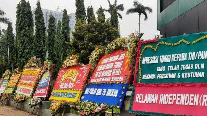 karangan-bunga-penuhi-markas-kodam-jaya.jpg
