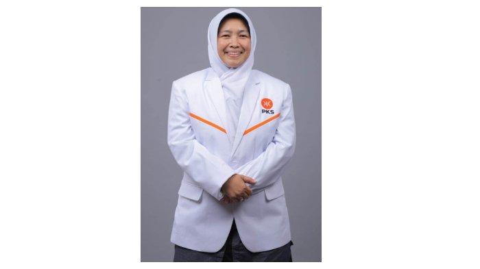 kurniasih-mufidayati-2.jpg