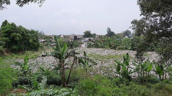 lautan-sampah-di-karangmalang-bekasi.jpg