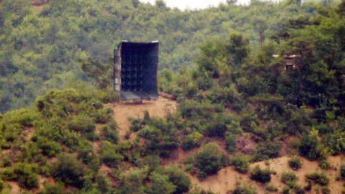 pengeras-suara-korea-utara.jpg