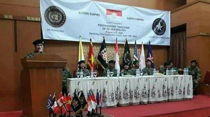 DOKUMENTASI kegiatan Sunda Empire yang tengah ramai diperbincangkan. Sunda Empire ternyata sudah ditangani TNI pada tahun lalu. Viral belakangan karena kasus Keraton Agung Sejagat./ISTIMEWA