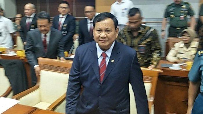 Menteri Pertahanan Prabowo Subianto dalam rapat kerja dengan Komisi I, di Kompleks Parlemen, Senayan, Jakarta, Senin (11/10/2019).