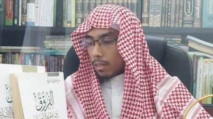 Profil dan Biodata Maaher At-Thuwailibi