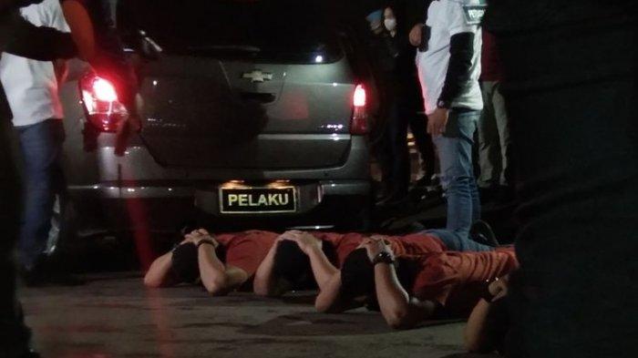 rekontruksi-kasus-penembakan-anggota-FPI-di-rest-area-KM-50-tol-Jakarta-Cikampek.jpg
