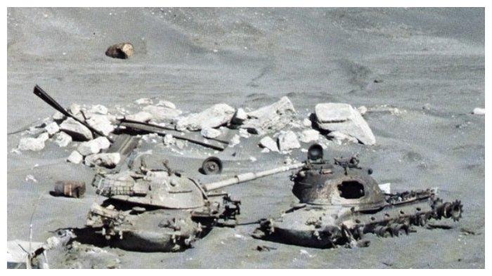 Tank Israel Suez rusak di Suez