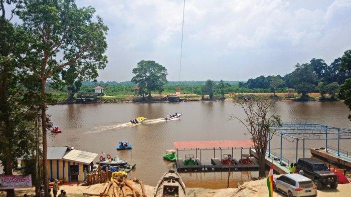 Objek Wisata Danau Tajwid di Kelurahan Langgam, Kecamatan Langgam, Kabupaten Pelalawan