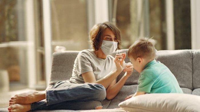 Ilustrasi staycation bersama anak anak.
