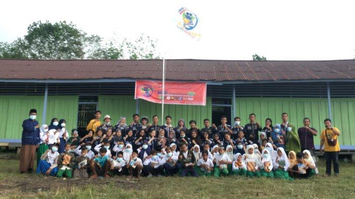 kegiatan ini dan juga prihatin atas kondisi pendidikan di wilayah terpencil yang menurutnya kurang mendapat perhatian dari pihak terkait serta pemerintah setempat.