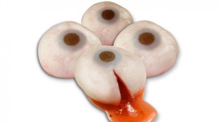 bentuk mochi dengan tampilan mata manusia