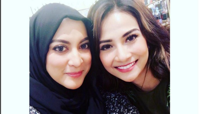 Jane Shalimar dan Vanessa Angel
