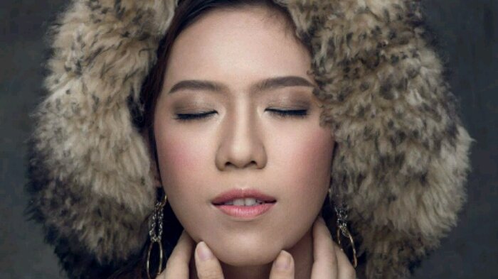 Pemain film Jennifer Darren mengaku menjadi korban tindak pencurian yang diduga dilakukan NS, perempuan yang menjadi selingkuhan kekasihnya, Senin (21/11/2022).