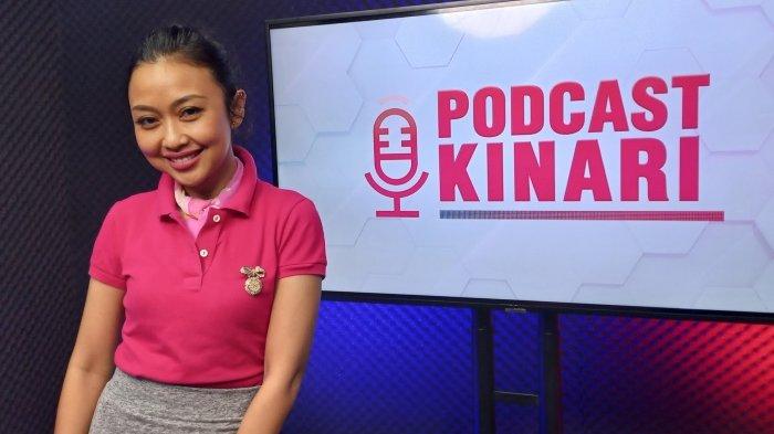 Penyanyi dan pemain film Aimee Saras saat mengenalkan lagu Lara disela berbincang di Redaksi Warta Kota, Palmerah, Jakarta Pusat, Rabu (16/11/2022).