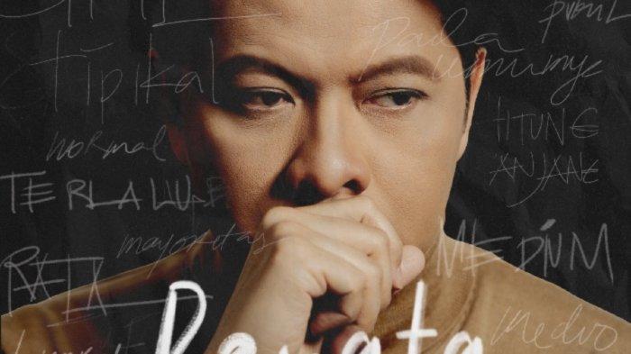 Penyanyi Armand Maulana mengenalkan single baru berjudul Rerata, Rabu (23/11/2022). Selain menjadi single baru Armand Maulana, lagu Rerata juga menjadi original soundtrack (OST) film besutan sutradara Angga Dwimas Sasongko yang berjudul Jalan yang Jauh Jangan Lupa Pulang (JJJLP).