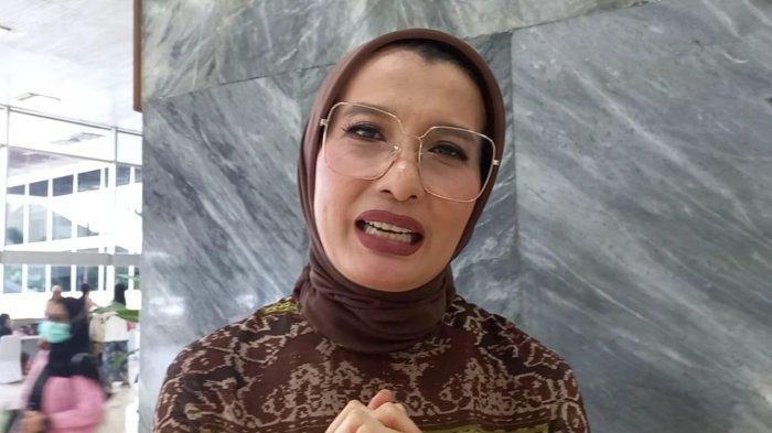 Model sekaligus anggota DPR RI Arzeti Bilbina.