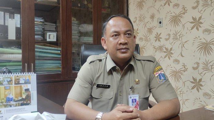 Asisten Ekonomi Pembangunan Kota Jakarta Barat, Imron saat ditemui wartakotalive.com di kantor Walikota Jakarta Barat, Kecamatan Kembangan Jakarta Barat, Senin (4/7/2022).