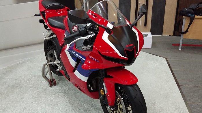 Honda CBR600RR saat dipamerkan di AHM Safety Riding and Training Center Deltamas, Cikarang, Jawa Barat.