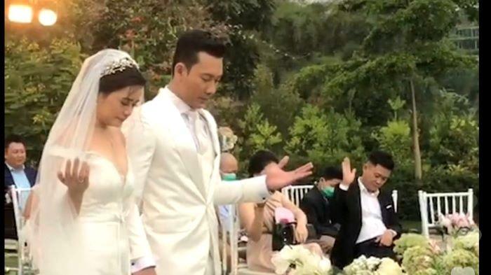 Pemberkatan pernikahan Denny Sumargo dan Olivia Allan disiarkan live Instagram di akunnya @sumargodenny, Sabtu (21/11/2020) sore.