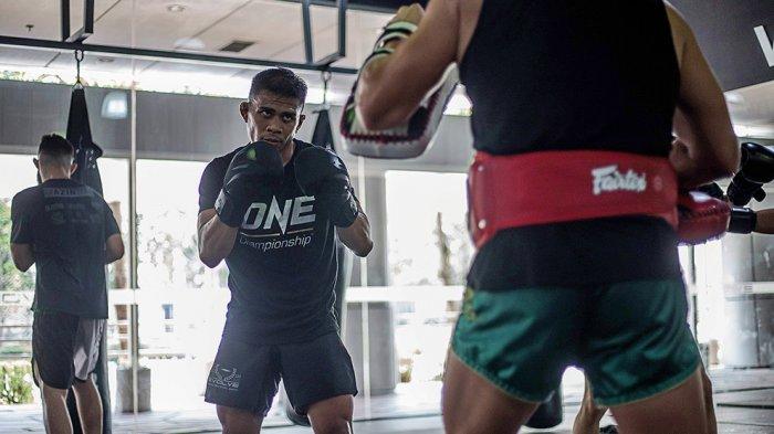 Eko mendapatkan banyak kemajuan baik fisik, teknik dan mental bertanding sejak bergabung di Evolve MMA dan tinggal di Singapura untuk mengejar kariernya di ONE Championship