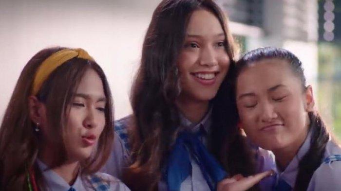 Film Persahabatan Bagai Kepompong yang dibintangi Bio One, Beby Tshabina dan Yasmin Napper akan ditayangkan di platform digital Disney+ Hotstar mulai 26 Februari 2021.