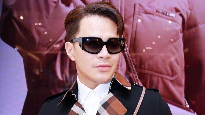 Hans Virgoro, perancang perhiasan ternama Indonesia, disela peluncuran Burberry X Hans Virgoro Jewelry di Plaza Indonesia, Jalan MH Thamrin, Tanah Abang, Jakarta Pusat, Sabtu (15/10/2022).