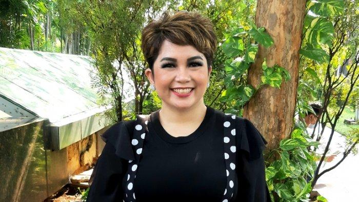Penyanyi Joy Tobing di TransTV, Jalan Kapten Tendean, Mampang Prapatan, Jakarta Selatan, Senin (7/9/2020).