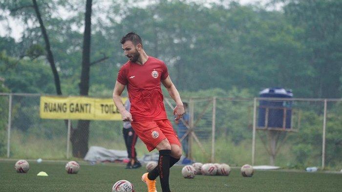 Mark Klok berlatih bersama Persija Jakarta.