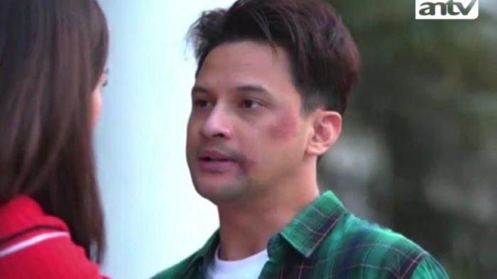 Lucky Perdana memainkan peran Setya di sinetron Berbagi Suami tayangan ANTV. Di sinetron Berbagi Suami itu Lucky Perdana untuk pertama kalinya berakting bersama Adly Fairuz dan bertemu kembali dengan Faradilla Yoshi.