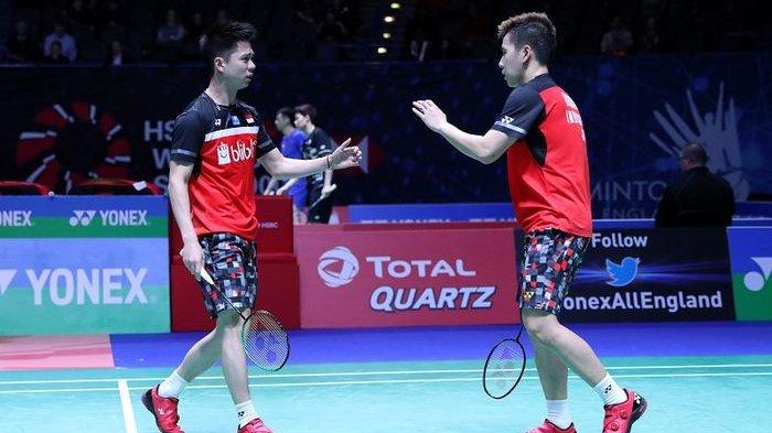 Pasangan ganda putra Indonesia, Marcus Fernaldi Gideon/Kevin Sanjaya Sukamuljo saat tampil pada babak pertama All England Open 2019 di Arena Birmingham, Inggris, Rabu (6/3/2019).