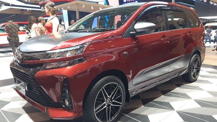 Tampilan modifikasi Toyota Avanza Veloz dengan dual tone, merah dan silver metalic, di GIIAS 2019.