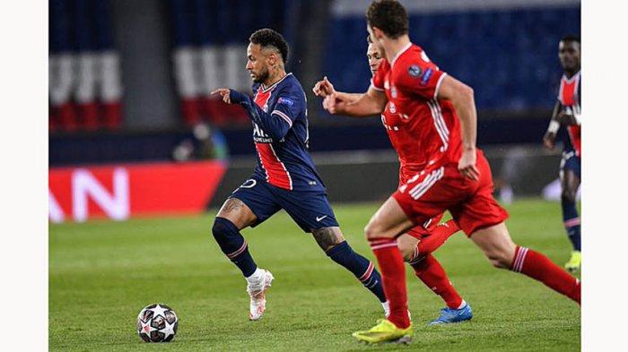 Aksi Neymar di laga perempat final Liga Champions leg 2 lawan Bayern Munich yang berakhir 0-1 untuk Bayern, tapi PSG yang lolos ke semifinal karena agregat gol