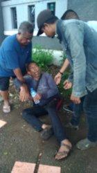 Polisi dan Petugas PMI Selamatkan Pria yang Kena Serangan Stroke saat Naik Angkot di Cibinong