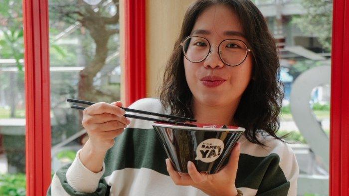 Restoran RamenYA! terus melebarkan sayap dengan membuka cabang baru. RamenYA! kembali membuka cabang ke-58 di Mayapada Tower 2, Setiabudi, Jakarta Selatan, Rabu (23/11/2022).