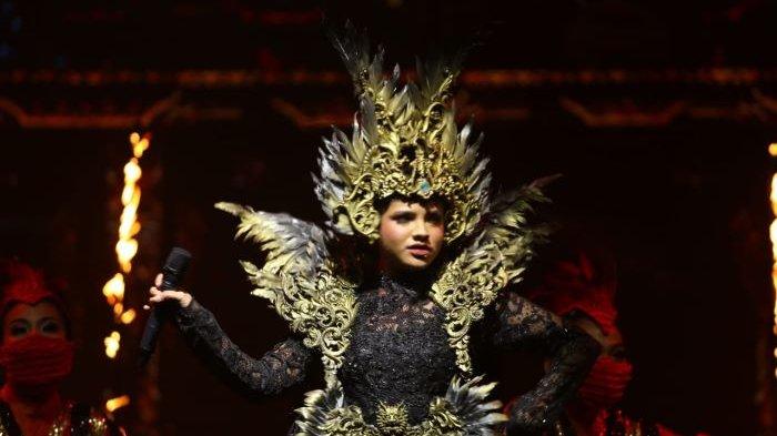 Sara Fajira ketika membuka Jejak Waktu ANTV 28 yang disiarkan langsung dari Studio ANTV Epicentrum, Kuningan, Jakarta Selatan, Sabtu (20/3/2021).