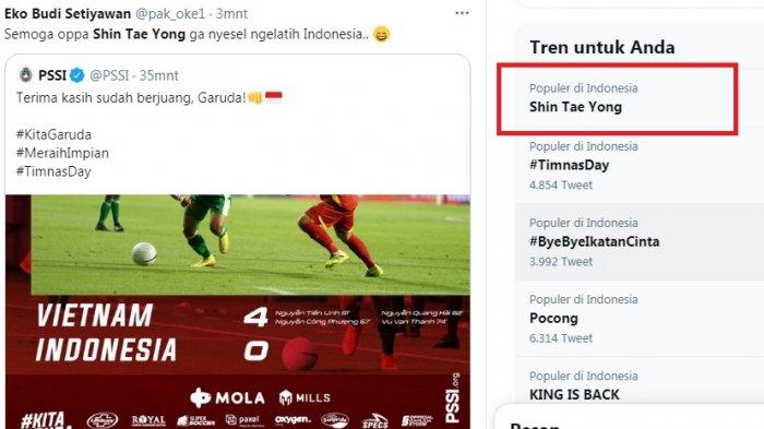 Pelatih timnas Indonesia Shin Tae-Yong trending menyusul kekalahan telak Timnas Indonesia lawan Vietnam 4-0. Namun pelatih asal Korsel itu dibela netizen Indonesia