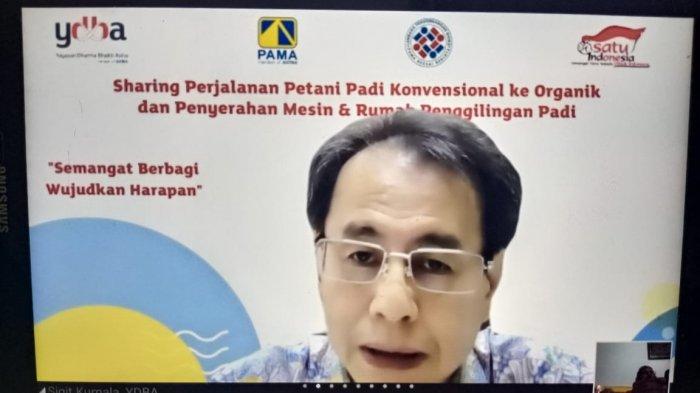 Ketua Pengurus YDBA Sigit P. Kumala memberikan sambutan dalam pertemuan tersebut