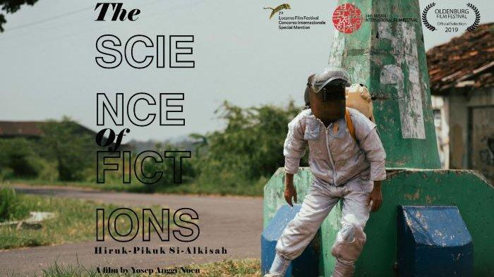 Jika penasaran melihat akting Gunawan Maryanto yang membuatnya bisa membawa pulang Piala Citra di Festival Film Indonesia 2020, film The Science of Fictions bisa ditonton di bioskop Indonesia mulai Kamis (10/12/2020).