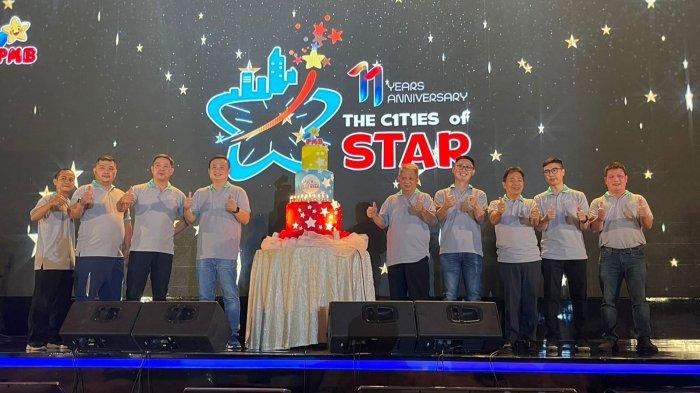 Ulang tahun ke -11 PMB Toys, Pangeran Maju Bahagia menggelar acara dengan tema 'C1t1s of Star' di Swissotel Ballroom, Pantai Indah Kapuk, Jakarta Utara pada akhir pekan lalu.