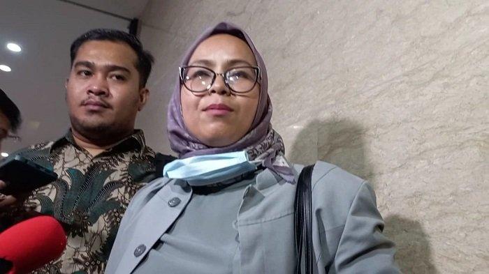 Wati Trisnawati selaku kuasa hukum dari Teddy saat ditemui di Bareskrim Polri pada Jumat (26/5/2022).