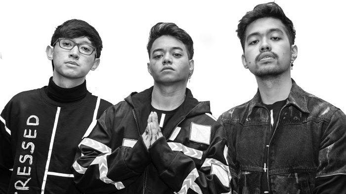 Reza Arap Oktovian (tengah) bersama Weird Genius berkolaborasi dengan produser musik Tokyo Machine dan Lights, penyanyi asal Kanada, di single berjudul Last Summer yang dirilis Kamis (4/2/2021).