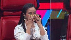 Yura Yunita Menangis Mendengar Suara Kontestan The Voice Kids Indonesia