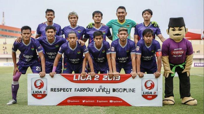Zikri Akbar saat membela skuad Persita Tangerang di kompetisi Liga 2 2019 dan membawa Pendekar Cisadane lolos ke Liga 1 2020