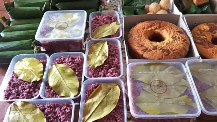 Kue dan kudapan yang bisa dipesan di Dapoer Panciibolong.