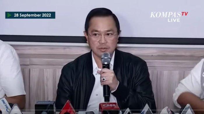 Kuasa hukum eks Kadiv Propam Polri Irjen Ferdy Sambo dan Putri Candrawathi (PC) yakni Arman Hanis menjelaskan bahwa 2 kliennya tidak menggunakan hak mereka sebagai tersangka, Rabu (28/9/2022).
