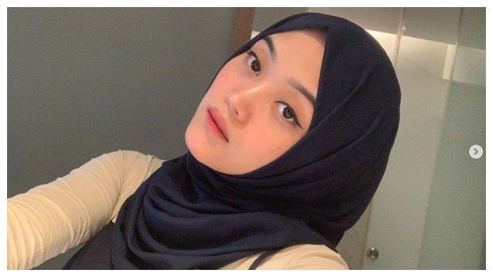 Unggahan akun Instagram anak kedua komedian Sule, Putri Delina, Sabtu (11/6/2022). Terbaru, Dicky Chandra bantah yang menjadi penyebab rumah tangga Sule dan Nathalie Holscher bukan Putri Delina pada Jumat (8/7/2022).