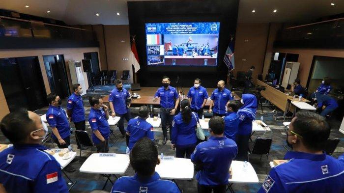 Ketum Partai Demokrat Agus Harimurti Yudhoyono (AHY) dalam acara rapat pimpinan Ketua Umum Demokrat dengan jajaran Ketua DPD, Jakarta, 1 Februari 2021.